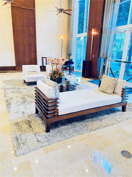 En Venta: $345,000 (1 camas, 1 baños, 860 Pies cuadrados)