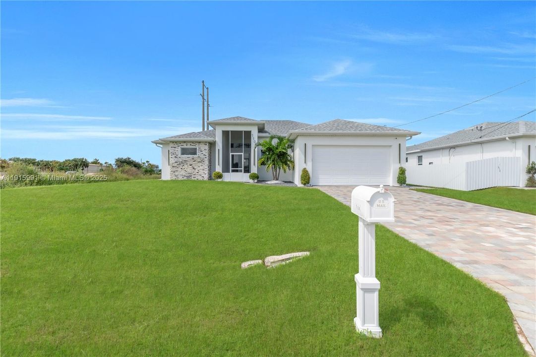 For Sale: $469,900 (3 beds, 2 baths, 0 Square Feet)