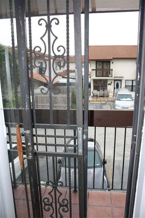 En Renta: $2,400 (2 camas, 2 baños, 1032 Pies cuadrados)