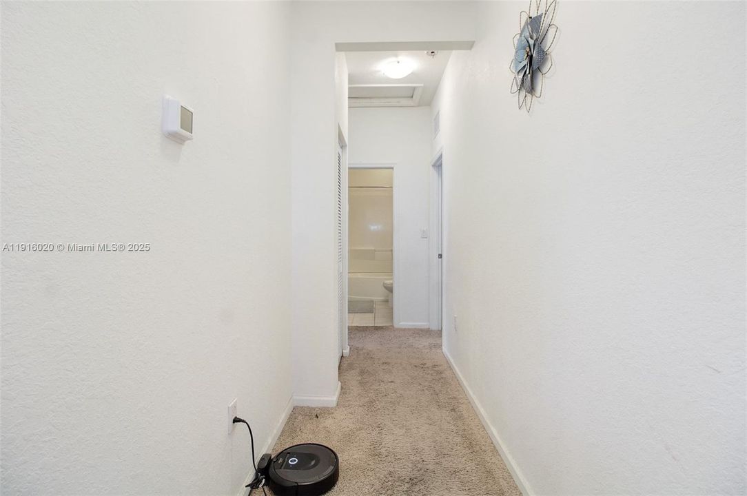 出租: $3,500 (4 贝兹, 3 浴室, 2164 平方英尺)