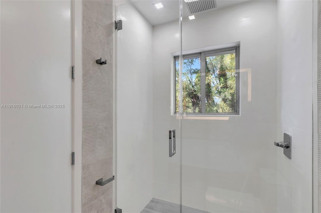 For Sale: $1,995,000 (4 beds, 2 baths, 0 Square Feet)