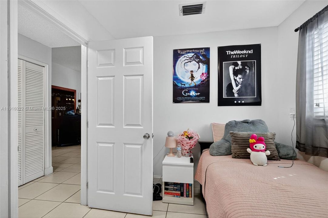 For Sale: $595,000 (3 beds, 2 baths, 1832 Square Feet)