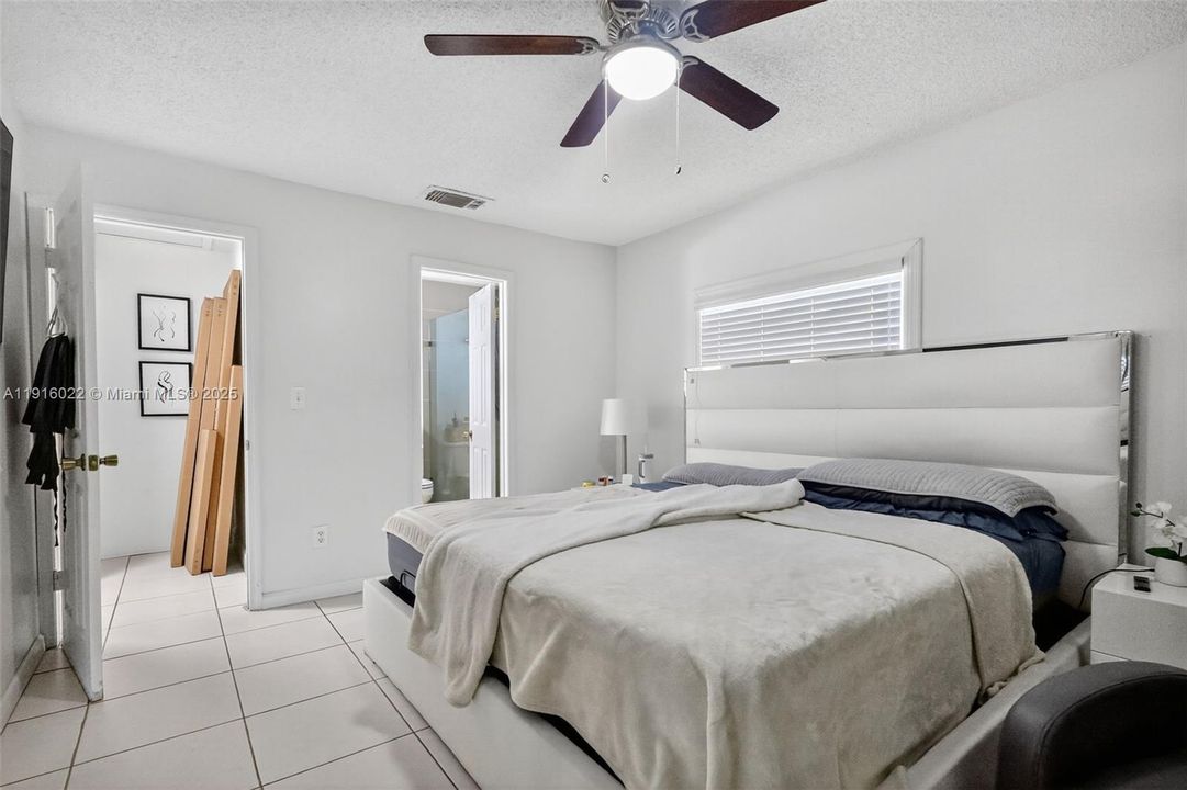 For Sale: $595,000 (3 beds, 2 baths, 1832 Square Feet)