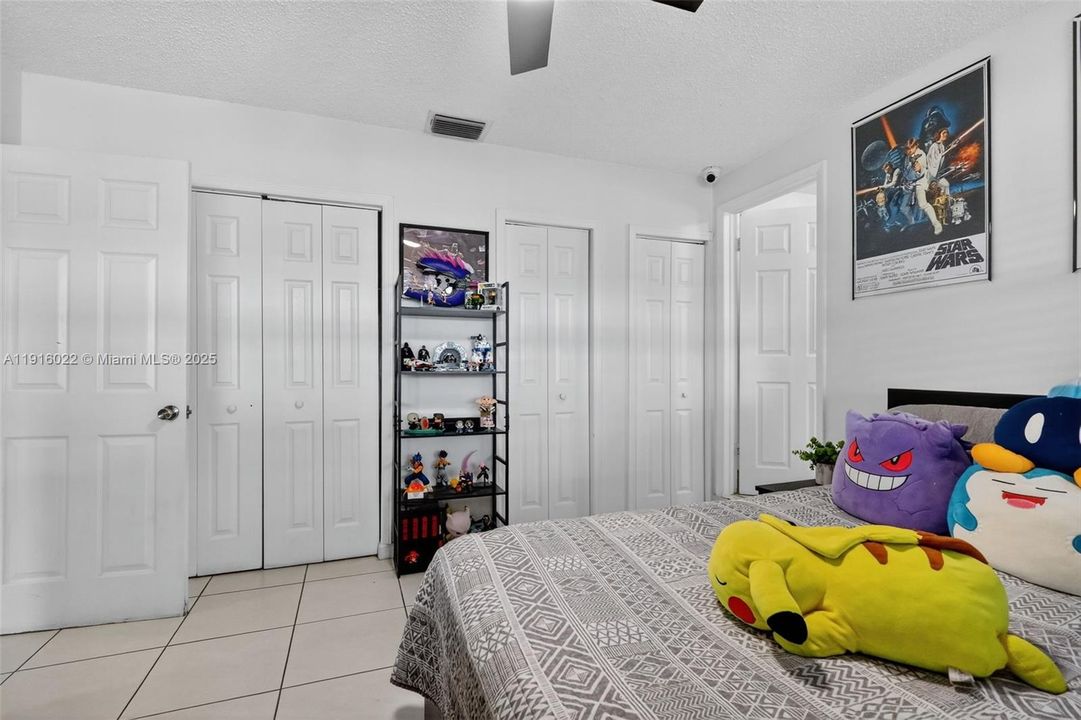 For Sale: $595,000 (3 beds, 2 baths, 1832 Square Feet)