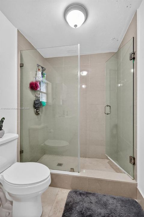 For Sale: $595,000 (3 beds, 2 baths, 1832 Square Feet)