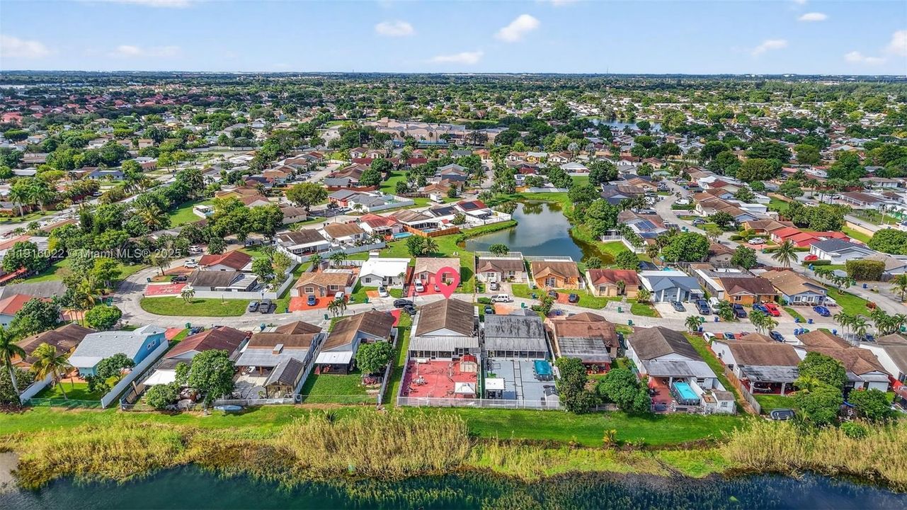 For Sale: $595,000 (3 beds, 2 baths, 1832 Square Feet)