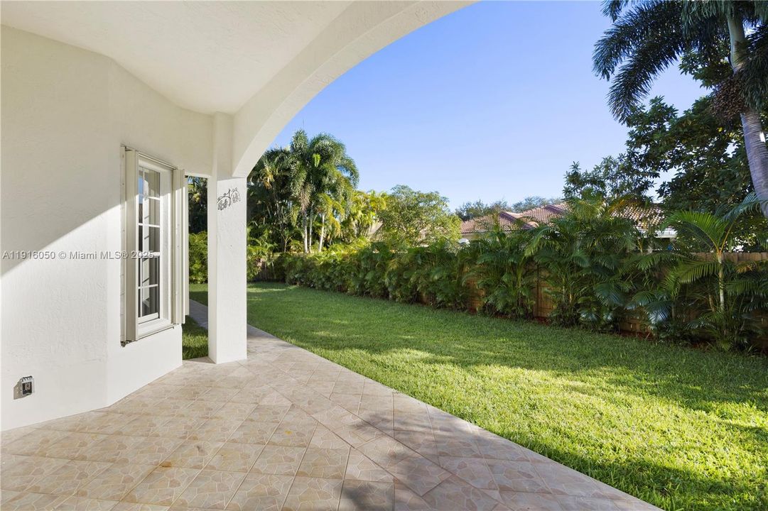 Large, covered patio.  Perfect for entertaining