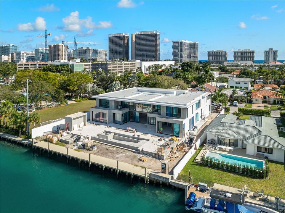 En Venta: $35,000,000 (7 camas, 9 baños, 13060 Pies cuadrados)