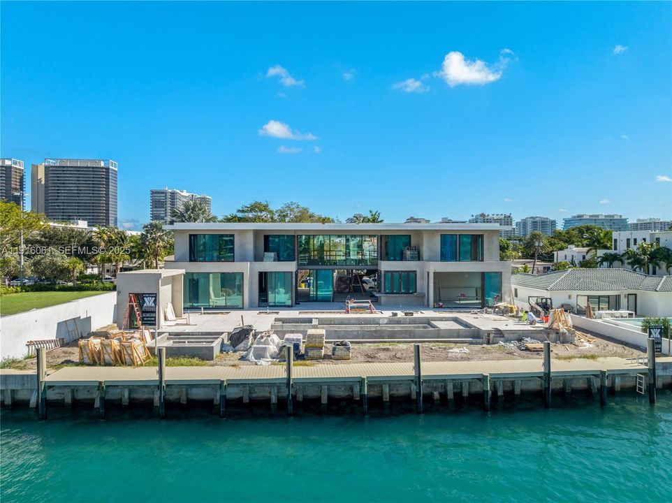 En Venta: $35,000,000 (7 camas, 9 baños, 13060 Pies cuadrados)