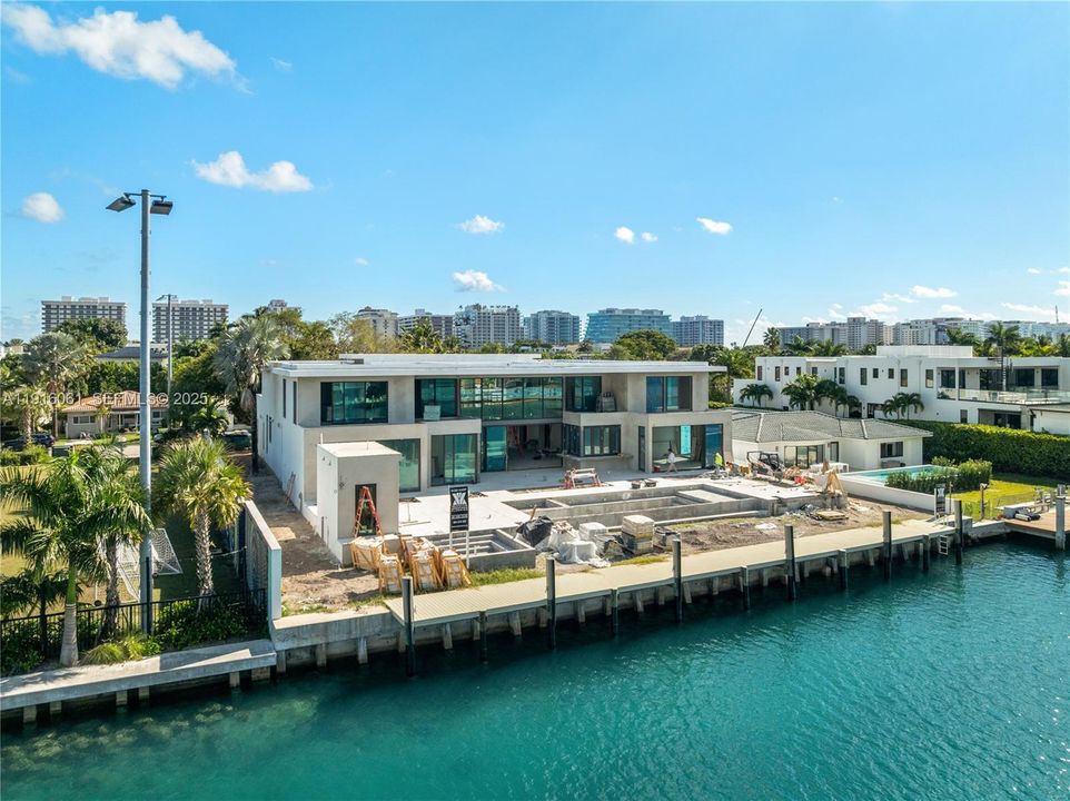 En Venta: $35,000,000 (7 camas, 9 baños, 13060 Pies cuadrados)