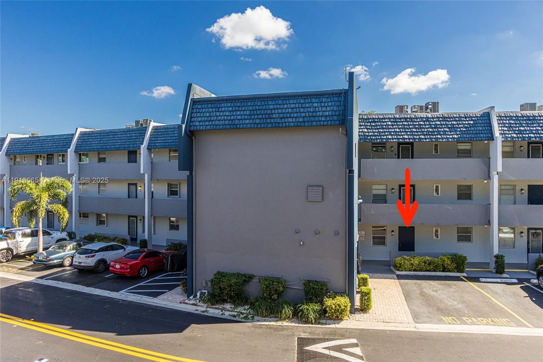 На продажу: $75,000 (1 спален, 1 ванн, 739 Квадратных фут)