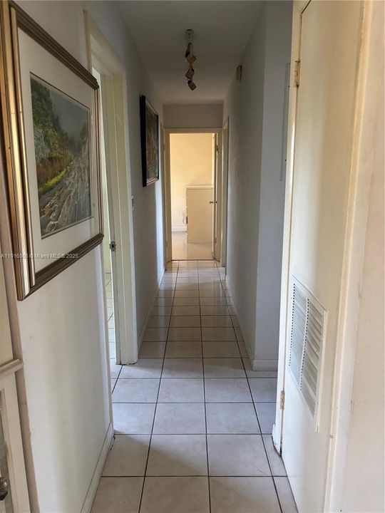 For Sale: $595,000 (3 beds, 2 baths, 2064 Square Feet)