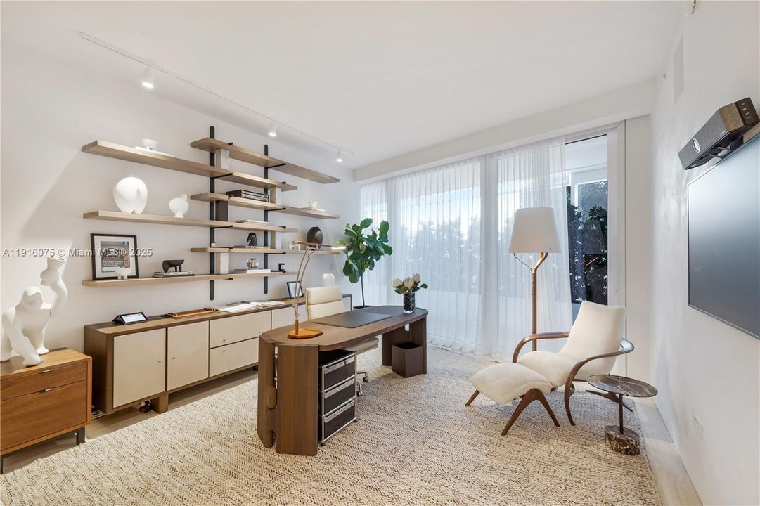 На продажу: $22,750,000 (4 спален, 3 ванн, 4638 Квадратных фут)