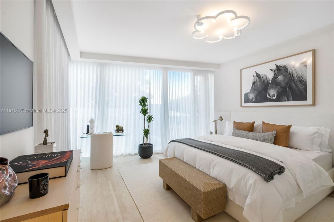 На продажу: $22,750,000 (4 спален, 3 ванн, 4638 Квадратных фут)