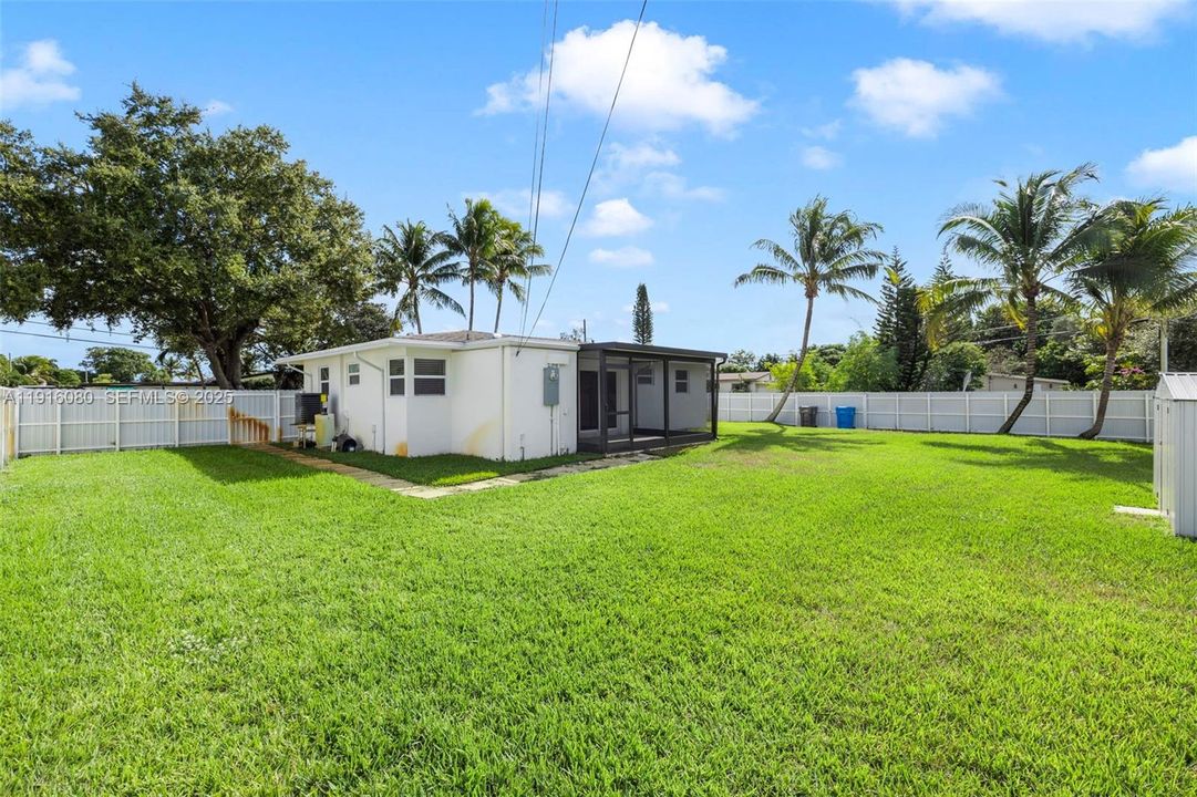 待售: $589,000 (3 贝兹, 2 浴室, 1050 平方英尺)