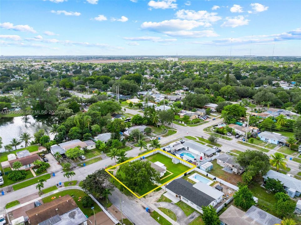 待售: $589,000 (3 贝兹, 2 浴室, 1050 平方英尺)