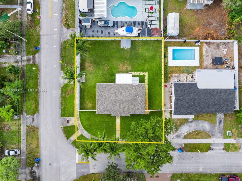 待售: $589,000 (3 贝兹, 2 浴室, 1050 平方英尺)