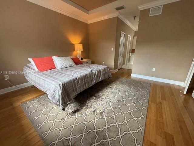 En Venta: $610,000 (4 camas, 3 baños, 1846 Pies cuadrados)