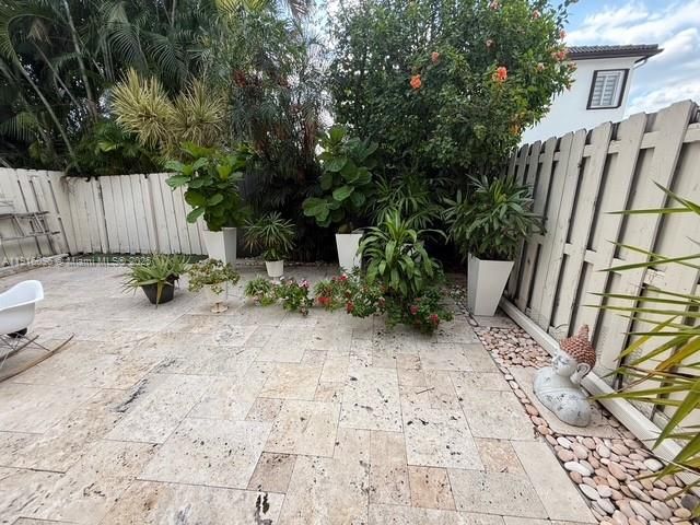 En Venta: $610,000 (4 camas, 3 baños, 1846 Pies cuadrados)