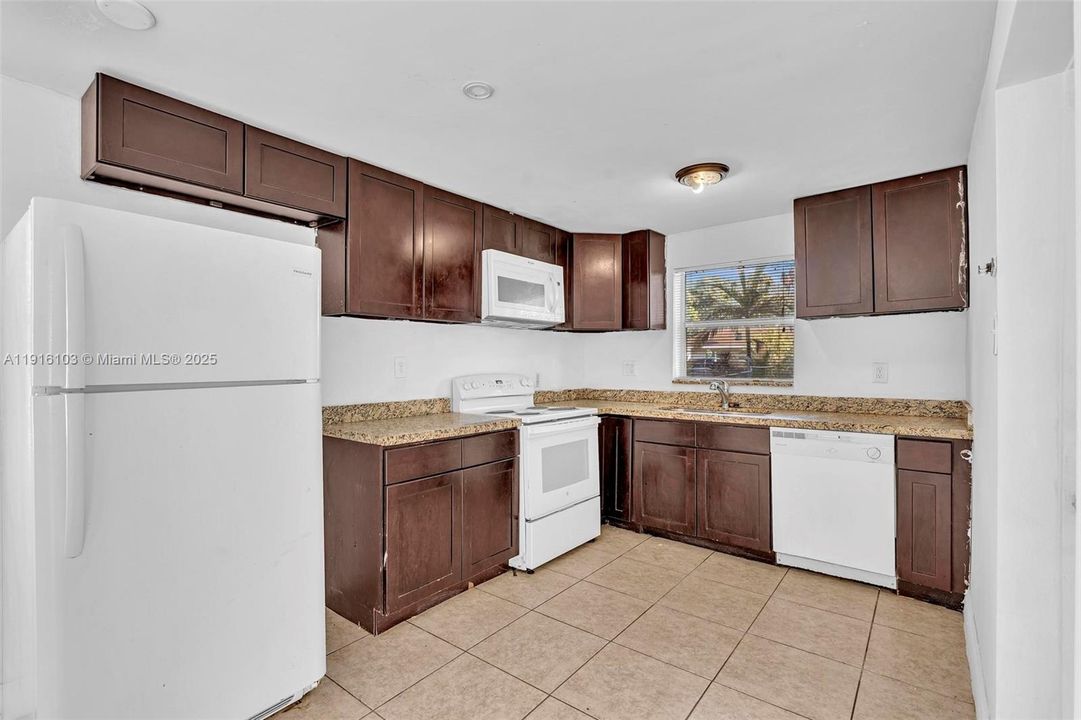 En Venta: $375,000 (3 camas, 1 baños, 1252 Pies cuadrados)