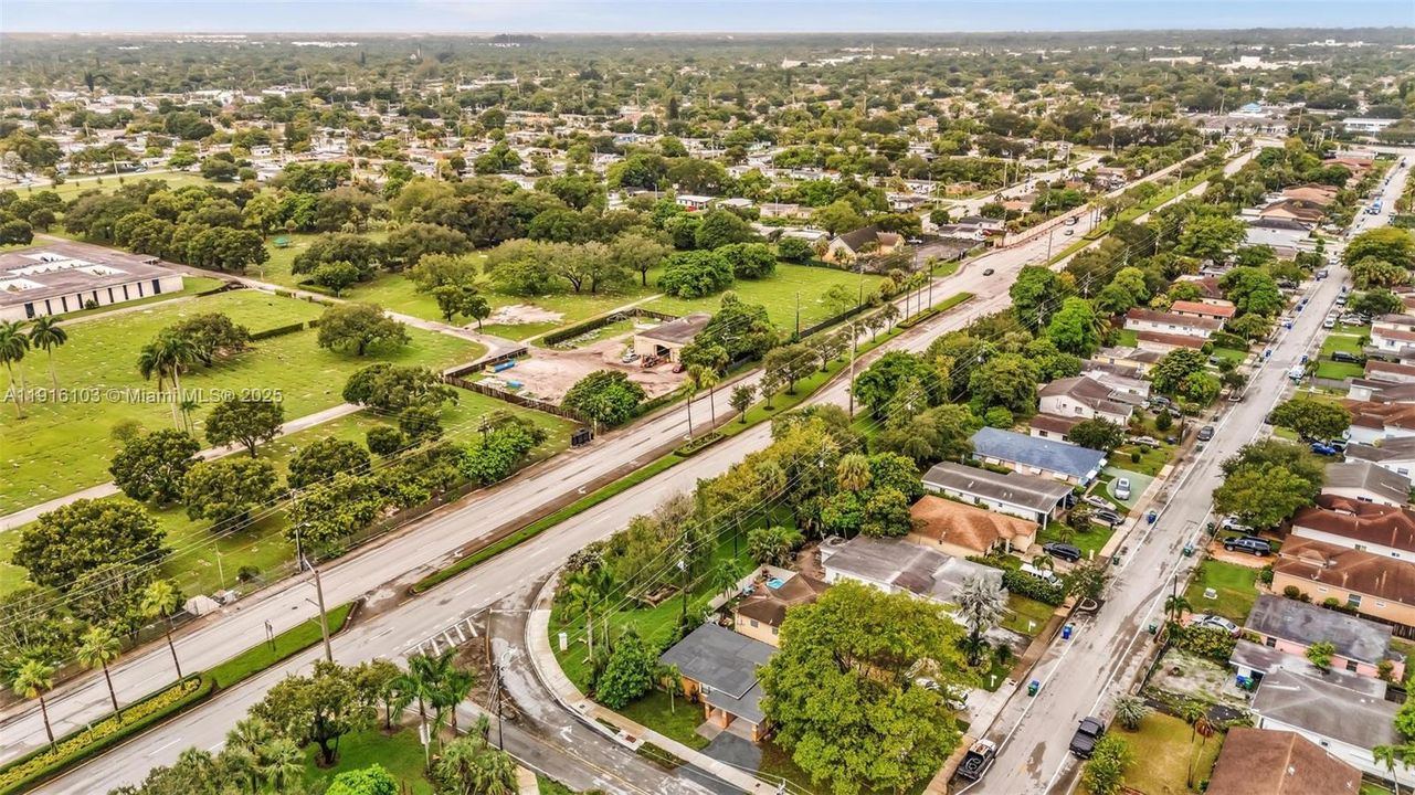 En Venta: $375,000 (3 camas, 1 baños, 1252 Pies cuadrados)