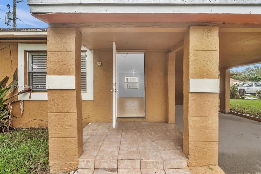 En Venta: $375,000 (3 camas, 1 baños, 1252 Pies cuadrados)