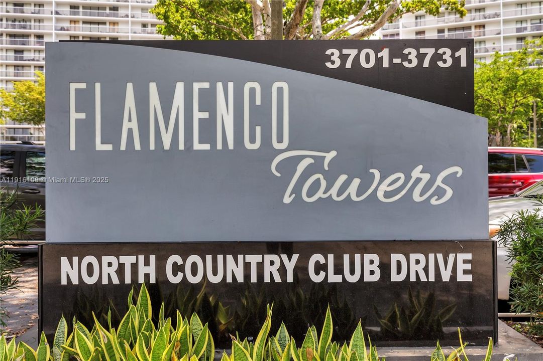 待售: $440,000 (2 贝兹, 2 浴室, 1150 平方英尺)