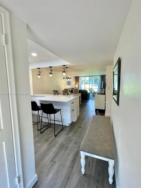 For Sale: $257,000 (2 beds, 2 baths, 1170 Square Feet)