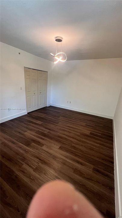 For Sale: $495,000 (2 beds, 2 baths, 1174 Square Feet)