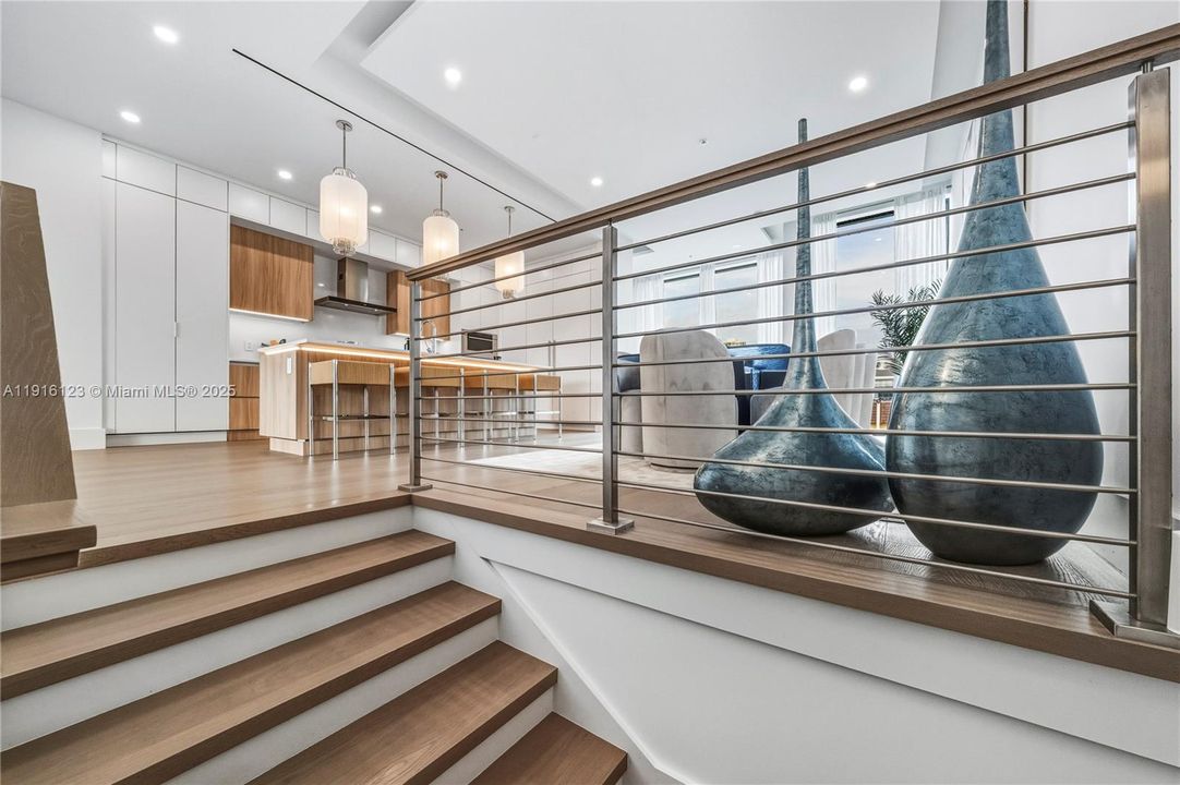 待售: $2,934,500 (4 贝兹, 4 浴室, 3375 平方英尺)