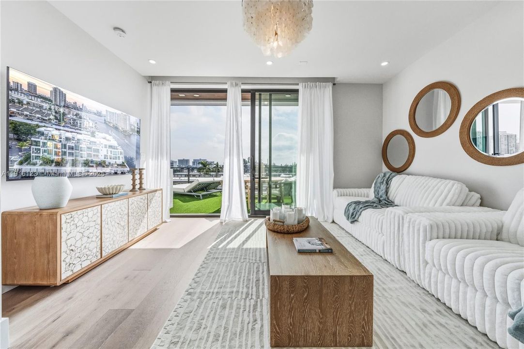 待售: $2,934,500 (4 贝兹, 4 浴室, 3375 平方英尺)