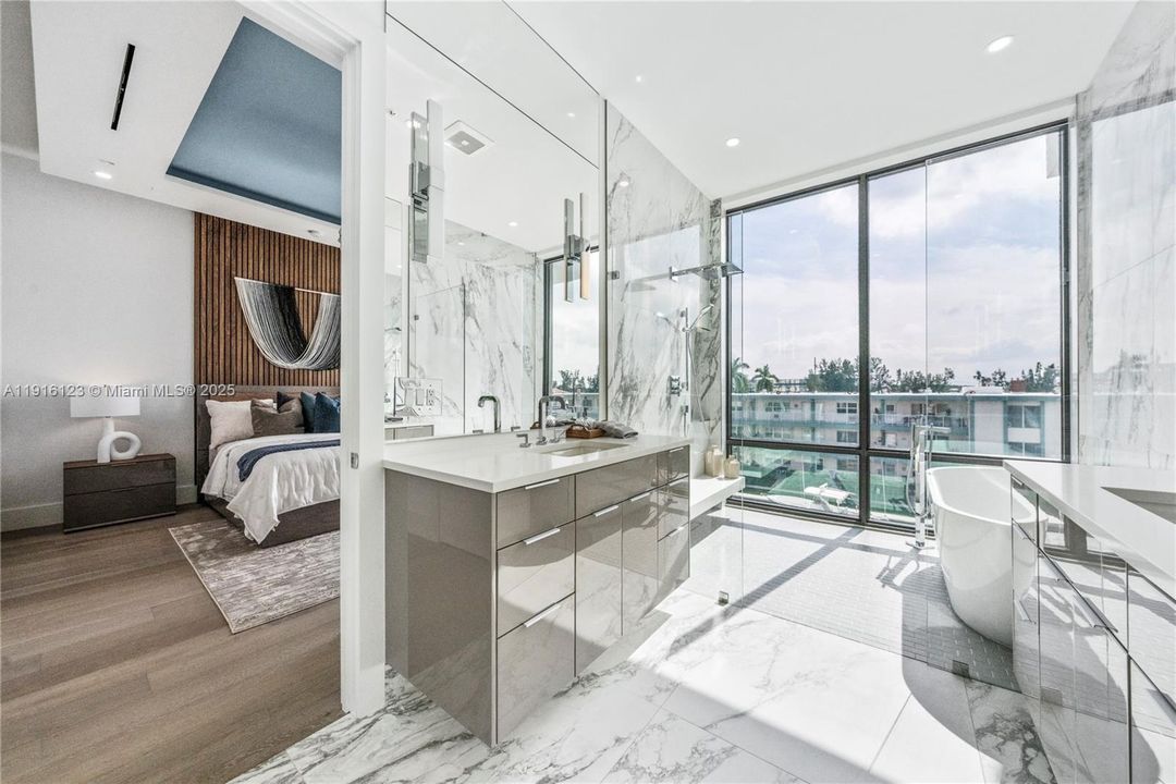 待售: $2,934,500 (4 贝兹, 4 浴室, 3375 平方英尺)