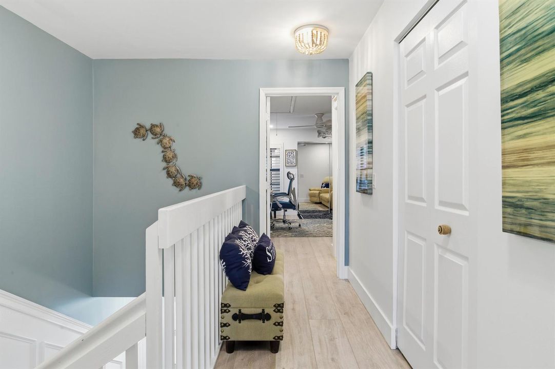 LANDING - 2ND FLOOR