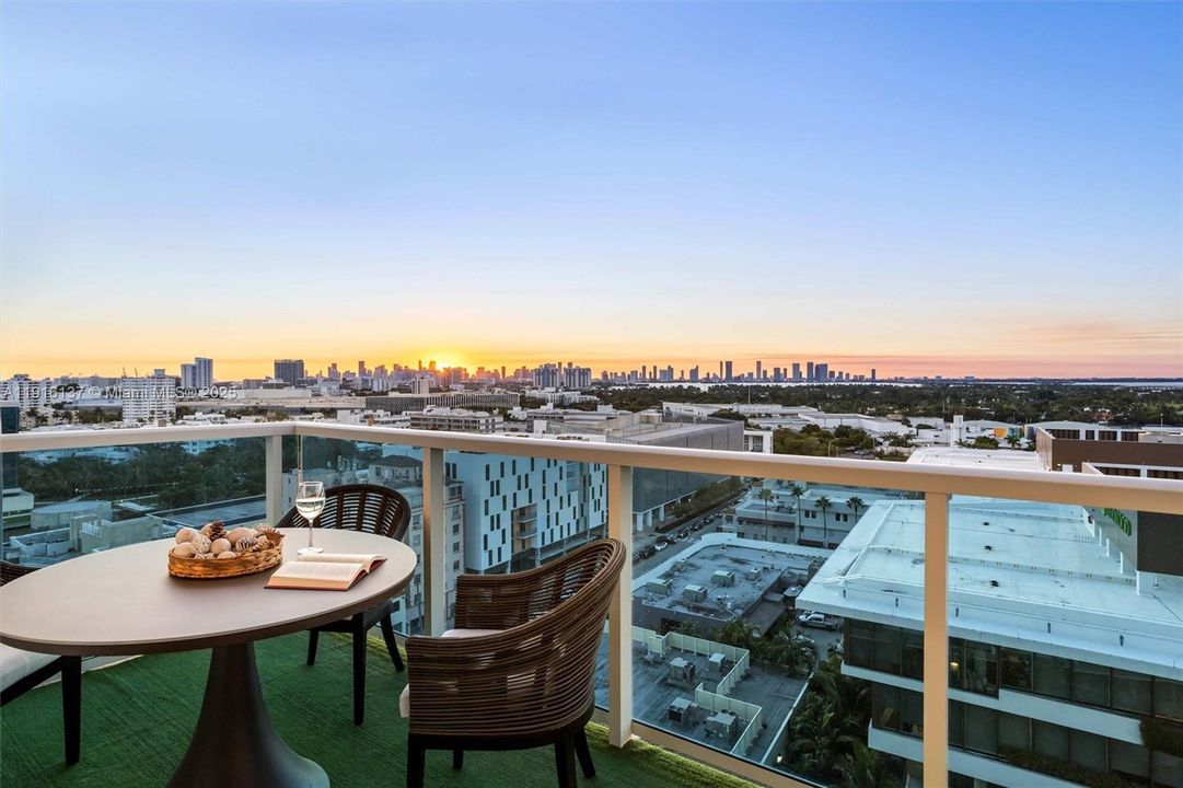 For Rent: $29,000 (3 beds, 3 baths, 2480 Square Feet)