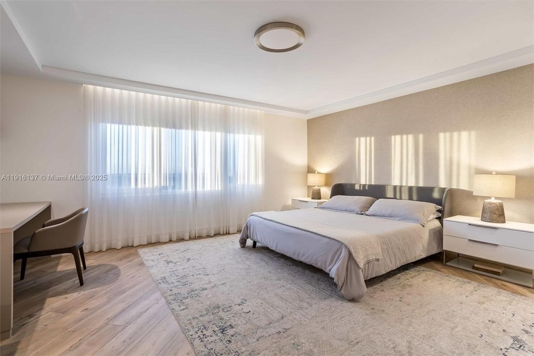 For Rent: $29,000 (3 beds, 3 baths, 2480 Square Feet)