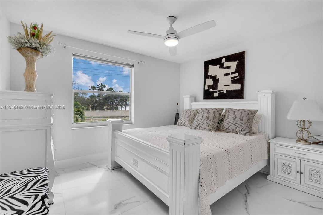 For Rent: $5,700 (4 beds, 3 baths, 2426 Square Feet)