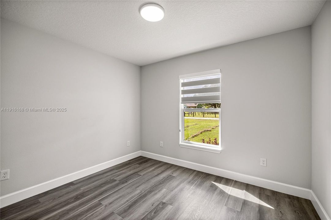 En Venta: $219,000 (3 camas, 2 baños, 1130 Pies cuadrados)