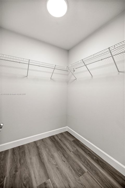 En Venta: $219,000 (3 camas, 2 baños, 1130 Pies cuadrados)