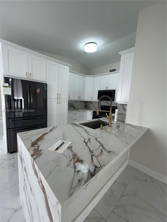 Недавно арендовано: $3,300 (3 спален, 2 ванн, 1489 Квадратных фут)