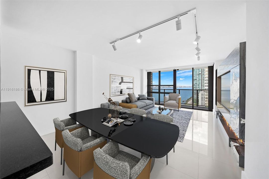 Active With Contract: $3,000 (1 beds, 1 baths, 768 Square Feet)