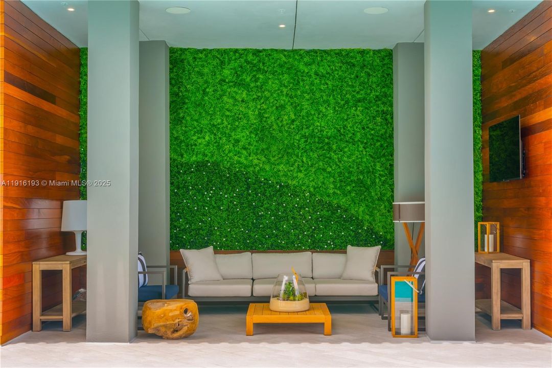 For Sale: $7,300,000 (3 beds, 3 baths, 2558 Square Feet)