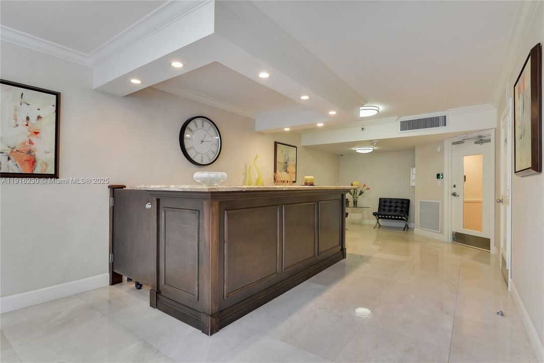 Active With Contract: $3,400 (2 beds, 2 baths, 1365 Square Feet)
