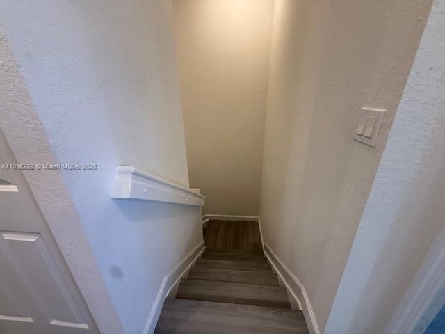 For Rent: $3,390 (3 beds, 2 baths, 1507 Square Feet)