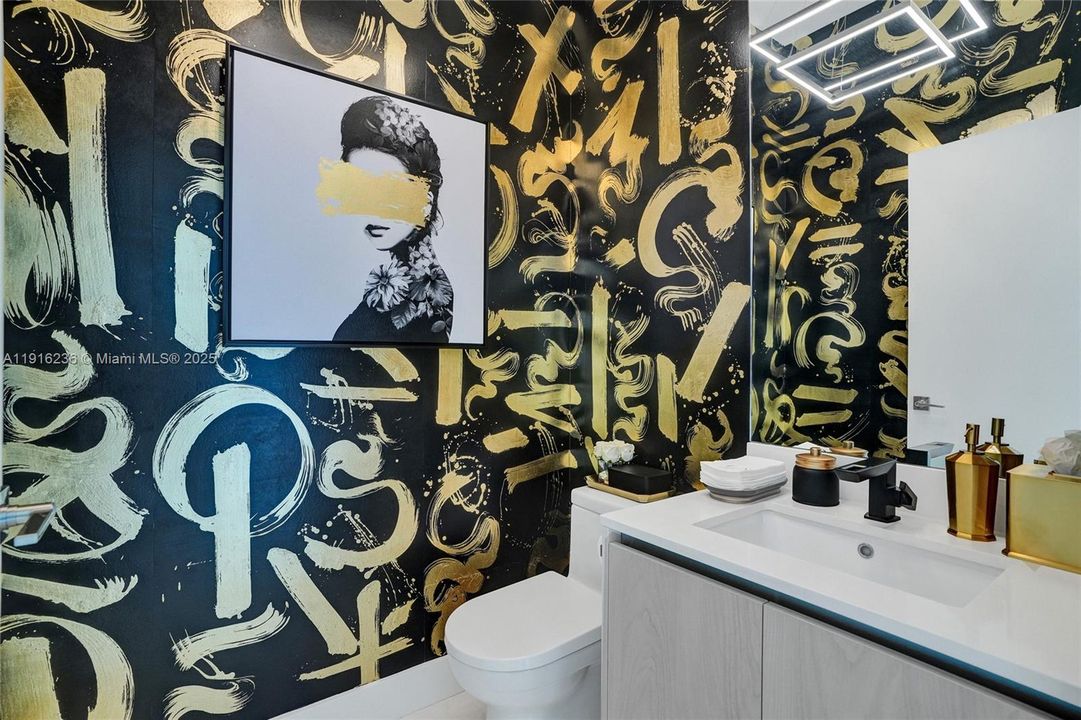 For Rent: $27,500 (4 beds, 4 baths, 2915 Square Feet)