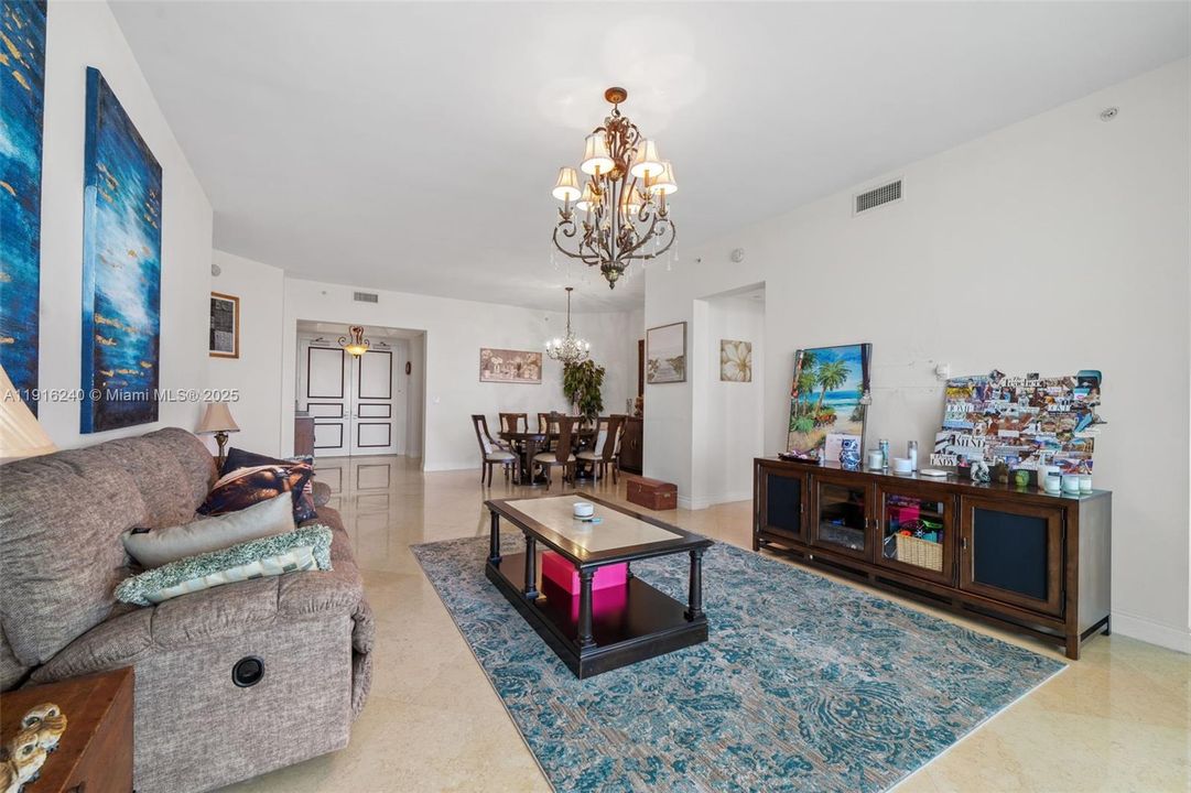 For Sale: $2,570,000 (2 beds, 2 baths, 2245 Square Feet)