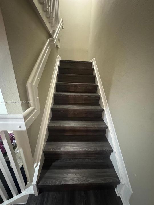 待售: $500,000 (3 贝兹, 2 浴室, 1528 平方英尺)