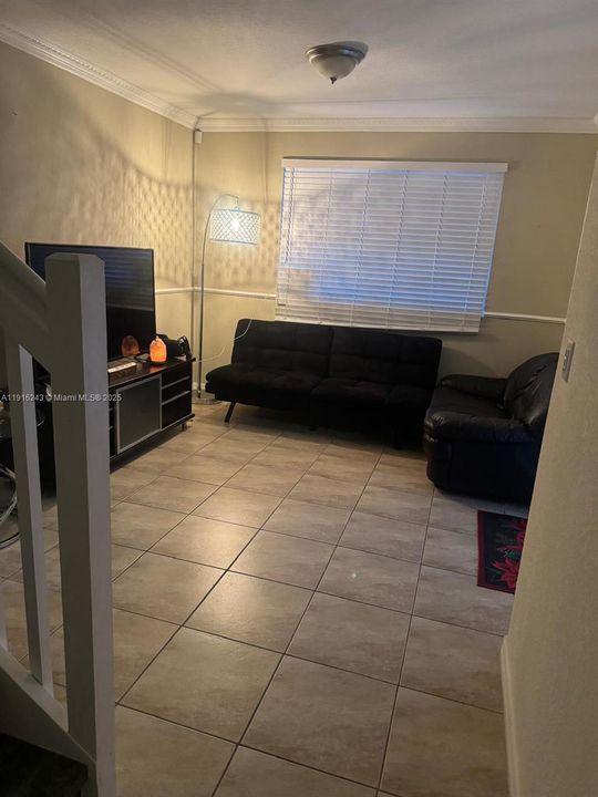 待售: $500,000 (3 贝兹, 2 浴室, 1528 平方英尺)