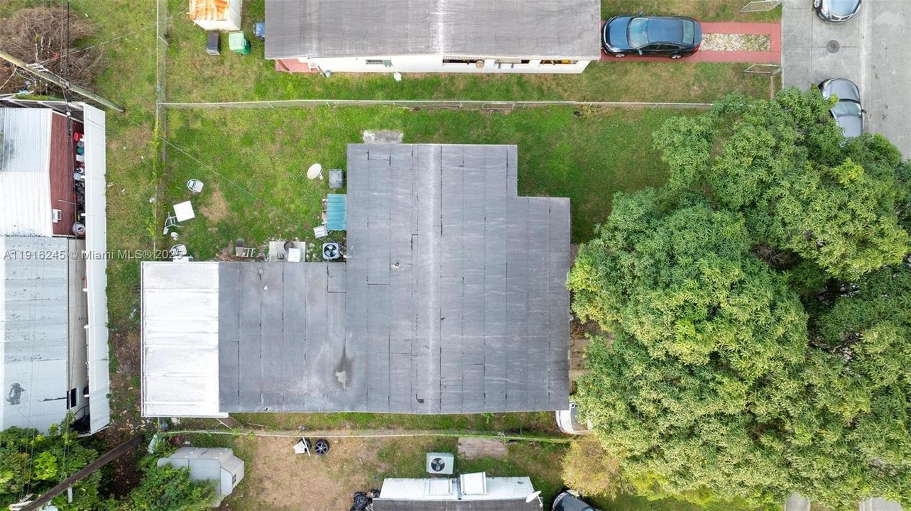 待售: $440,000 (3 贝兹, 2 浴室, 1049 平方英尺)