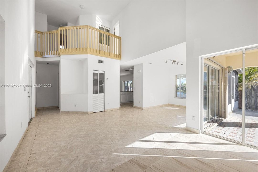 待售: $599,999 (3 贝兹, 2 浴室, 1648 平方英尺)