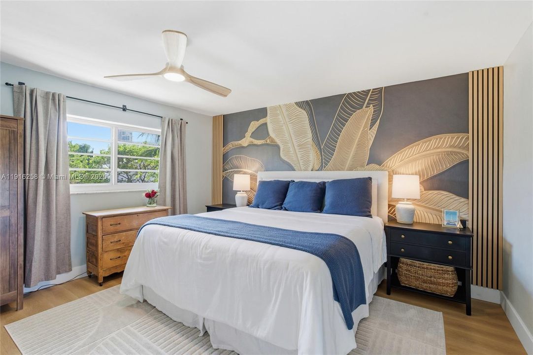 For Sale: $439,000 (2 beds, 1 baths, 768 Square Feet)